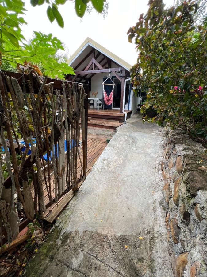 Prune Cafe Deshaies Exterior foto